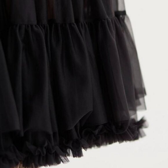 Retro Chic Crinoline Skirt - Torrid - Deep Black Size 0 - Picture 5 of 8